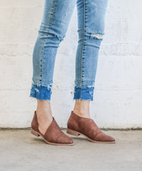 Freya Side Cutout Slip-On - Mi.iM