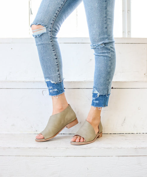 Harley | Open Toe Side Cutout  - Mi.iM