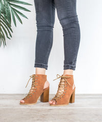 Nikita-02 | Lace Up Heel