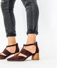 Paige | Pointed Toe T Bar Heel
