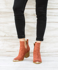 Tess-04 V-Cut Booties - Mi.iM