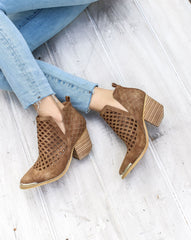 Vera Diamond Cut Bootie - Mi.iM